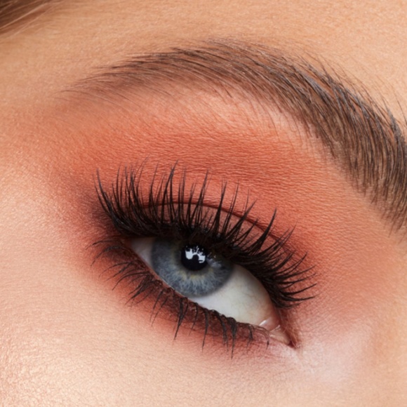 TOO FACED - Melted Chocolate Whipped Liquid Matte Eyeshadow - CHOCOLATE MALT - Picture 2 of 2